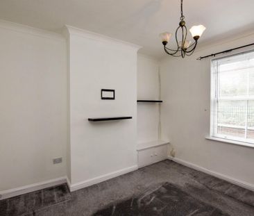 2 bed House - Terraced for Rent - Photo 3