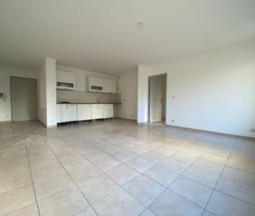 « AVIGNON EM - APPARTEMENT TYPE 2 RÉNOVÉ DE 47M² » - Photo 3