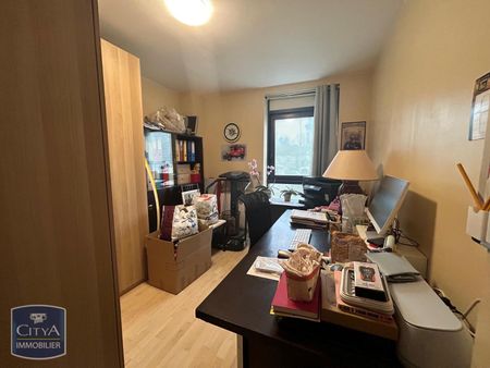 Location Appartement 3 pièces 76m² CAMBRAI 59400 - Photo 5