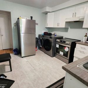 Ahuntsic 5 1/2 à Louer - Photo 2