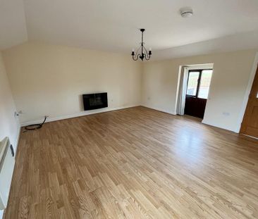 1 bedroom barn conversion to rent - Photo 2