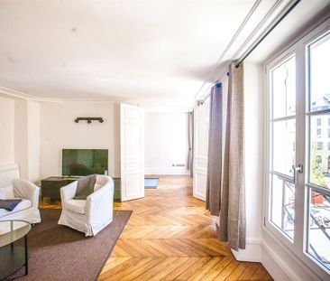 Tout savoir sur cet appartement dans le quartier Odéon, à Paris 6ème - Photo 2