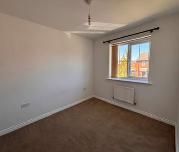 Joyce Road, Preston - Photo 1