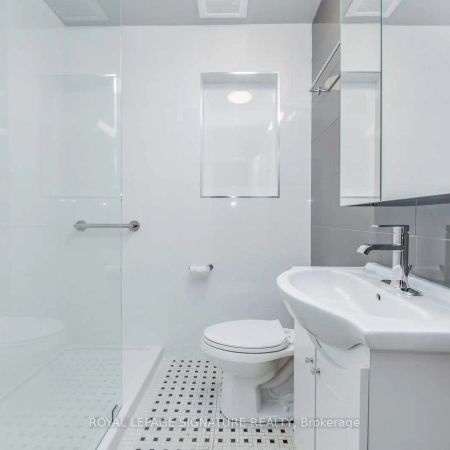 1089 Broadview Avenue #2 - Photo 4
