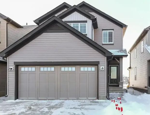 3 Bedroom plus Den 2.5 Bathroom Duplex in Chappelle - SF286 | 12019 34 Avenue Southwest, Edmonton - Photo 1