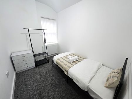 Topsham Road, Smethwick, B67 7LY - Photo 5