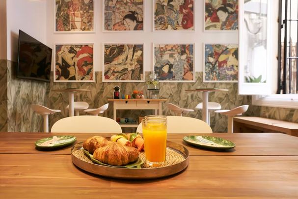 Costanilla de los Ángeles, Madrid, Community of Madrid 28013 - Photo 1