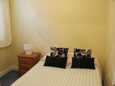 Pembridge, Fully Furnished Economy living! - Photo 4