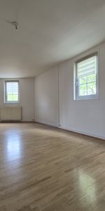 Location Appartement 2 pièces 65m² CALAIS 62100 - Photo 3