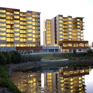 Location,Space, Security & Convenience ! - Photo 2