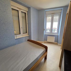 Location Appartement 2 pièces Meublé 41m² LE CREUSOT 71200 - Photo 2