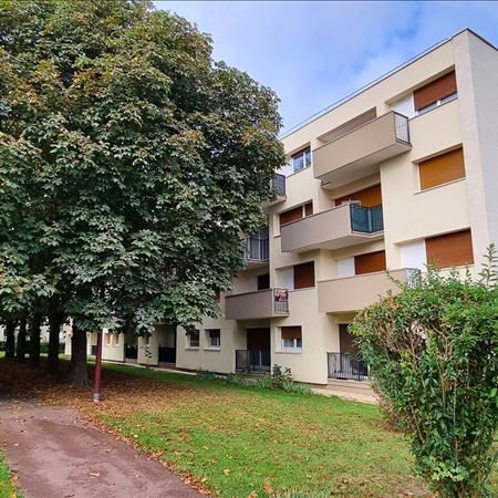 4 pièces - 67,05 m² - 1er étage - Colocation non autorisée - Photo 1