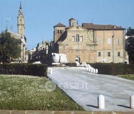 Quadrilocale in Affitto in Piazzale Santa Croce 9 a Parma - Photo 5