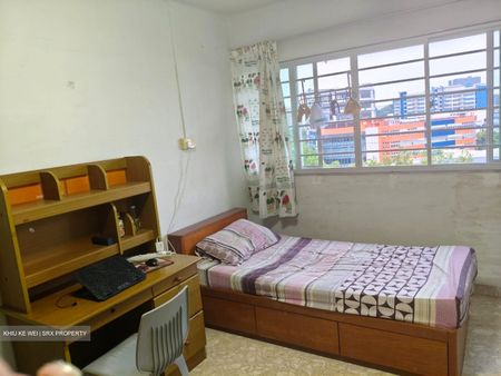 Blk 210 Bukit Batok Street 21 (Bukit Batok), HDB 4 Rooms - For Rent - Photo 4