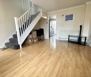 2 bedroom semi-detached house to rent - Photo 6