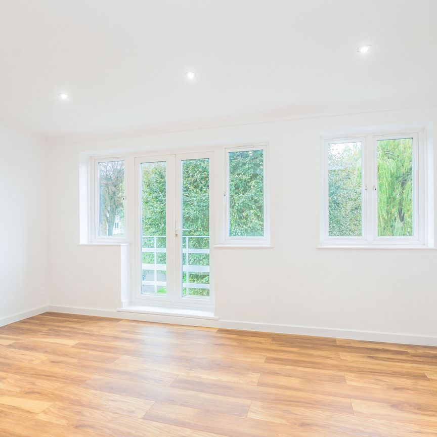 3 bedroom townhouse to rent - Photo 1