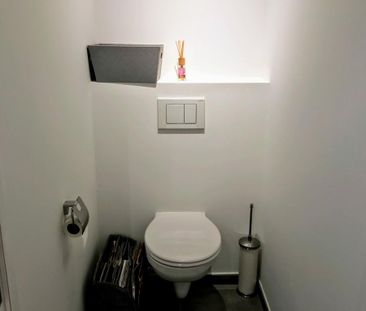 House - for rent - Photo 1