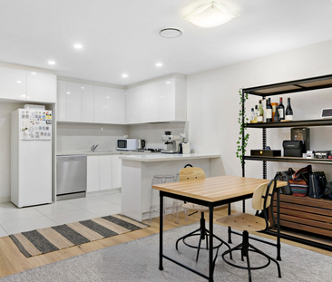 PERFECT LOCATION | 2 BEDROOM | BURWOOD - Photo 5