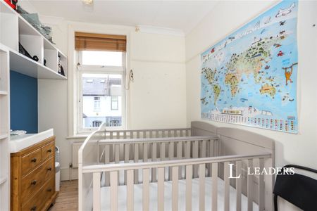 3 bedroom house to rent Riseldine Road, London, SE23 - Photo 5