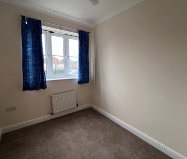 Isabella Close - Photo 4