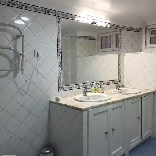 Avenida Doutor Magalhães Lima, Lisbon, Lisbon 1000-197 - Photo 1