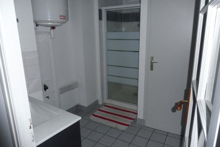 Location Appartement 2 pièces 35m² ANGOULEME 16000 - Photo 5