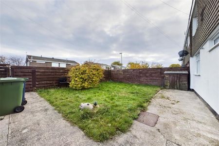 2 bed apartment to rent in Chester Way, Jarrow, NE32 - Photo 3