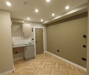 Studio Flat, Valentine Road, HA2 - Photo 3