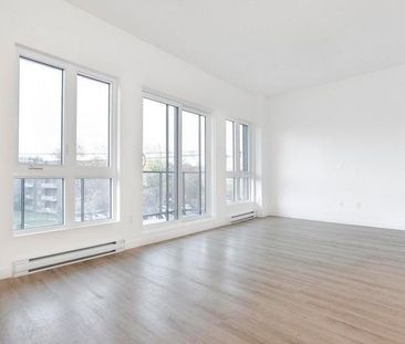 2 Bed, 2 Bath - Photo 2