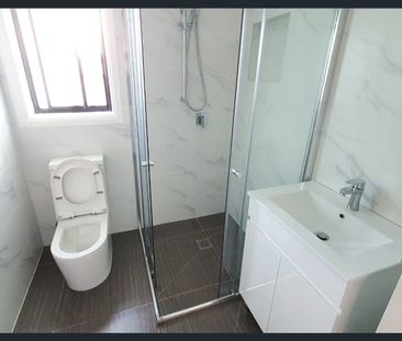 Modern 2 bed granny flat CABRAMATTA - Photo 5