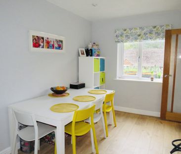 Grove Crescent, Halifax, Luddendenfoot - Photo 3