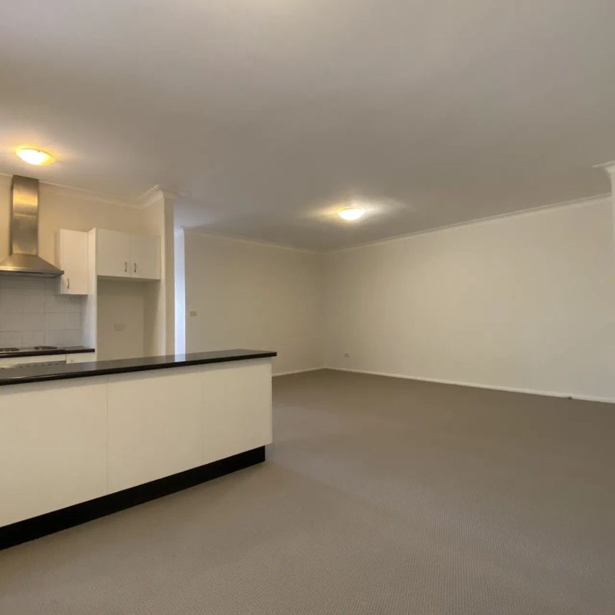 Conveniently Located Two Bedroom Unit - Photo 1