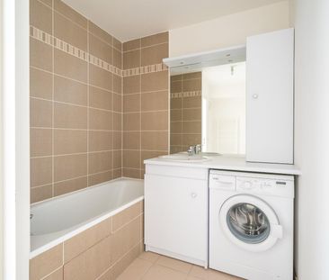 location Appartement T2 DE 42.06m² À HERBLAY - Photo 5