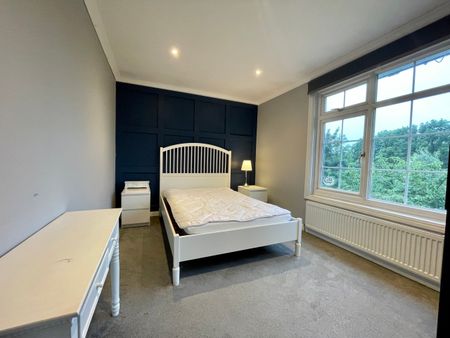 Blessbury Road, Burnt Oak, Edgware HA8 - Photo 4