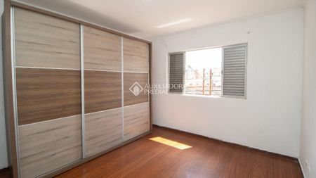 Sobrado com 3 quartos e 260m² para alugar em Vila Floresta, Santo André. - Photo 2