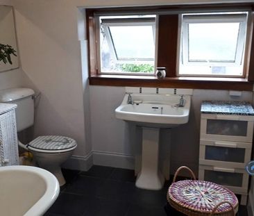 3 bedroom terraced house to rent - Photo 5