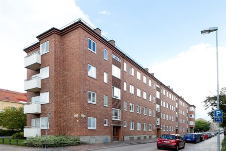 Apotekaregatan 16 - Photo 2