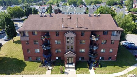 43 Place Mercier, Candiac, QC - Photo 3