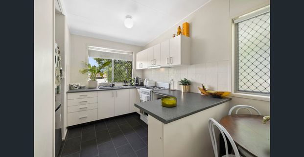 Spacious & Tidy One-Bedroom Unit - Photo 1