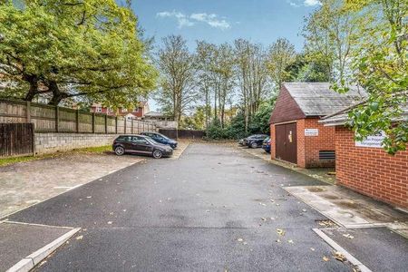 Netley House, Mirabella Close, Southampton, SO19 - Photo 4