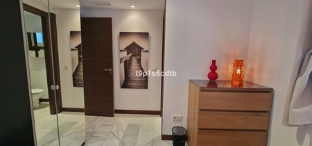 Middle Floor Apartment in Puerto Banús - Photo 2