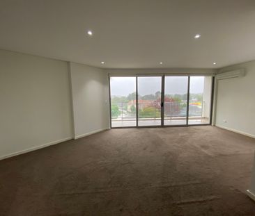21/12-20 Tyler Street, CAMPBELLTOWN NSW 2560 - Photo 3