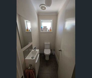 Charming Three Bedroom Home - Photo 3