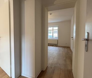 Helle 1-Zimmer-Wohnung- ab sofort Verfügbar - Photo 1