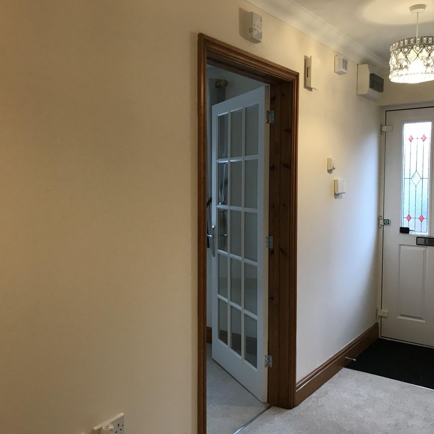 Fern Close, Dereham - Photo 1