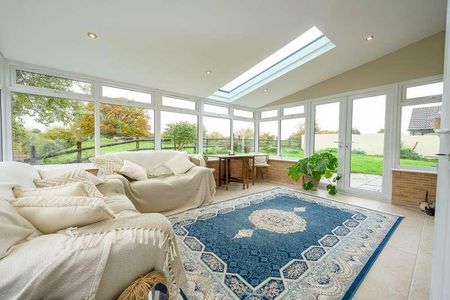 Noden Drive, Ross-on-wye, HR9 - Photo 3