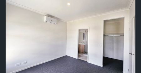 Modern, Stylish & Brand New Home in Leopold - Photo 4