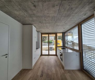 Beautiful new 2.5-room apartment with private garden! - Photo 3