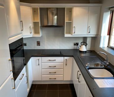 Clos Tygwyn, Gowerton, Swansea, SA4 3GF - Photo 3