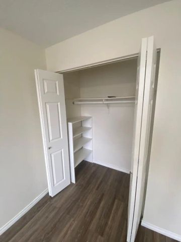 Mapleview Place — 1 Bedroom - Photo 3